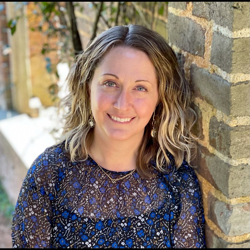 Meet your Posher, Sharon